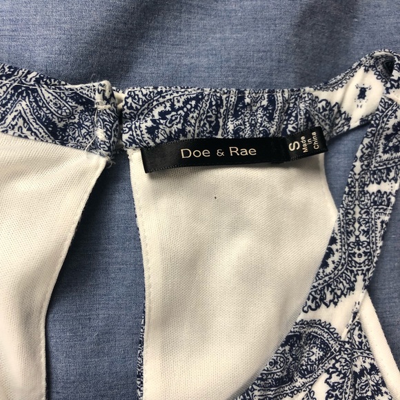 Doe and Rae - Picture 2 of 5